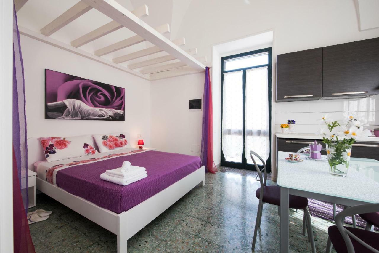 Le Tre Rose Di Gio Hotel Casamassella Luaran gambar